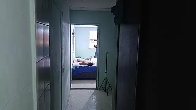 luxandracon23 online show from February 24, 11:21 am