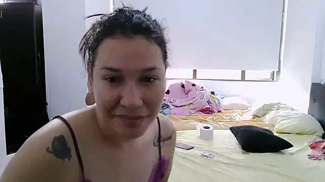 luxandracon23 online show from October 17, 2:41 pm