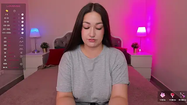 Snapshot of Aria_Blisss chatting on October 7, 12:41 am Aria Blisss online show from October 7, 12:41 am