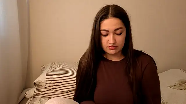 Aria Blisss online show from May 6, 3:35 am