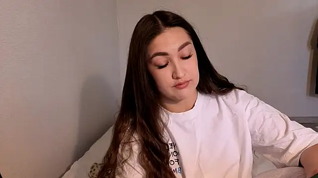 Aria Blisss online show from May 14, 3:13 am