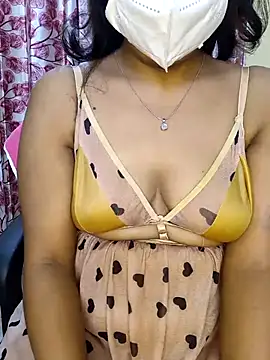 deslisexpriya online show from March 17, 11:11 pm