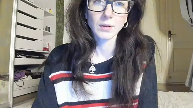 Snapshot of Baby_Jewel chatting on December 7, 9:06 am Baby Jewel online show from December 7, 9:06 am