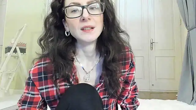 Snapshot of Baby_Jewel chatting on January 9, 1:13 pm Baby Jewel online show from January 9, 1:13 pm