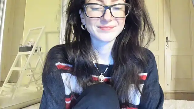 Snapshot of Baby_Jewel chatting on February 1, 11:10 am Baby Jewel online show from February 1, 11:10 am