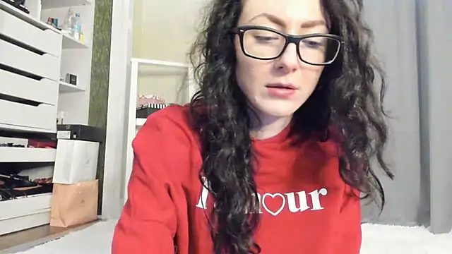 Snapshot of Baby_Jewel chatting on October 23, 10:14 am Baby Jewel online show from October 23, 10:14 am