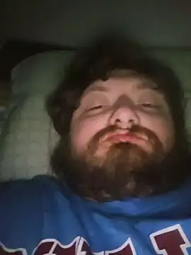 Snapshot of mikesfatdick chatting on January 8, 3:50 pm mikesfatdick online show from January 8, 3:50 pm