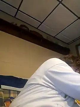 Snapshot of mikesfatdick chatting on January 31, 2:49 pm mikesfatdick online show from January 31, 2:49 pm