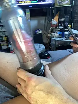 Gilgamesch1704 online show from October 15, 7:36 pm