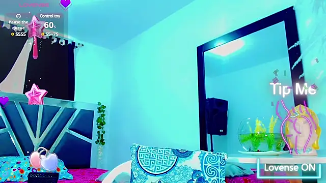 Snapshot of nauthyvalentina chatting on February 7, 8:42 pm nauthyvalentina online show from February 7, 8:42 pm