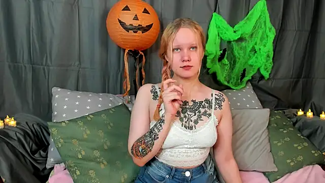 boostyboobs online show from October 28, 3:10 am