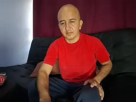 yazforeSolo online show from March 9, 2:10 pm