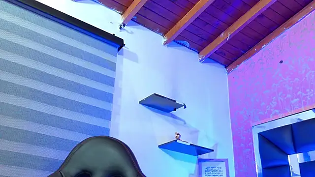 Sofia martiin online show from September 26, 3:10 am