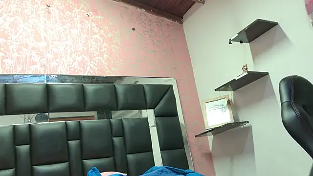 Sofia martiin online show from October 2, 3:02 am