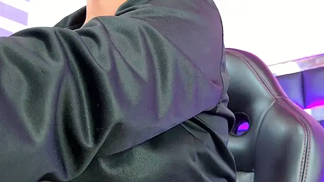 Sofia martiin online show from October 17, 3:10 am