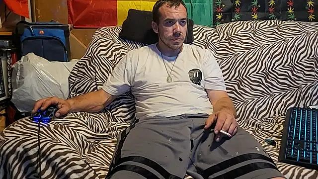 ScubaStevex online show from June 11, 11:08 am