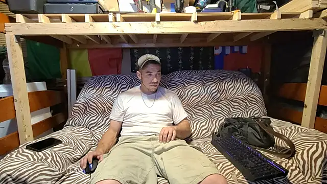 ScubaStevex online show from July 18, 4:16 am