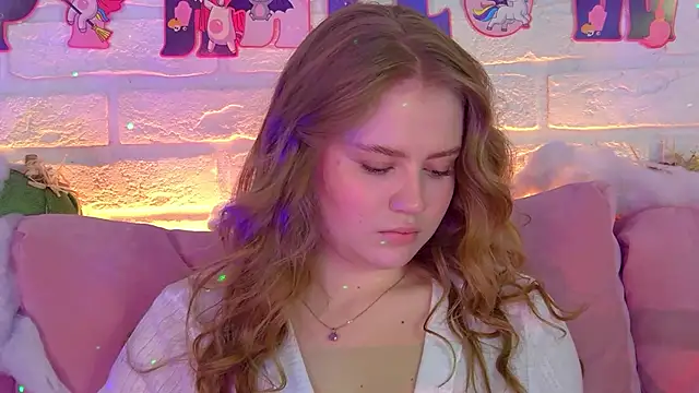 SelinSwarovski online show from November 1, 6:10 pm