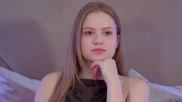 SelinSwarovski online show from December 1, 4:23 pm