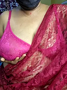 Cute Bellaa online show from December 25, 10:06 am