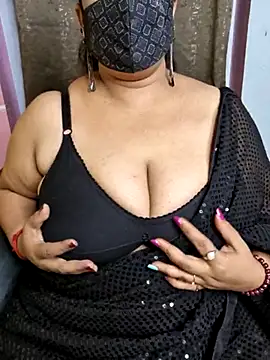 Cute Bellaa online show from March 4, 7:30 am