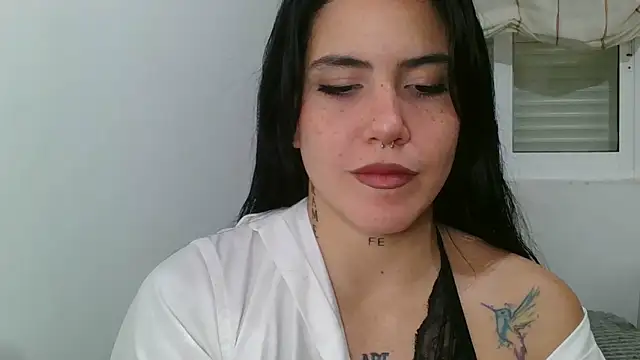 Snapshot of AbyCarson chatting on December 23, 11:25 am AbyCarson online show from December 23, 11:25 am