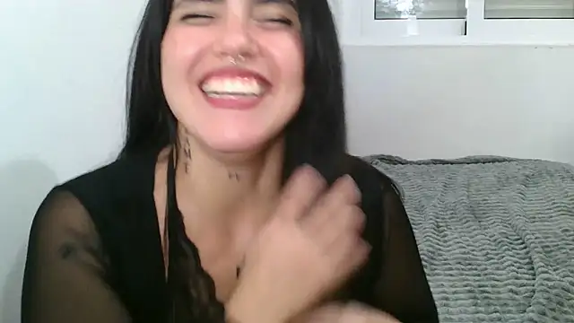 Snapshot of AbyCarson chatting on December 23, 7:20 pm AbyCarson online show from December 23, 7:20 pm
