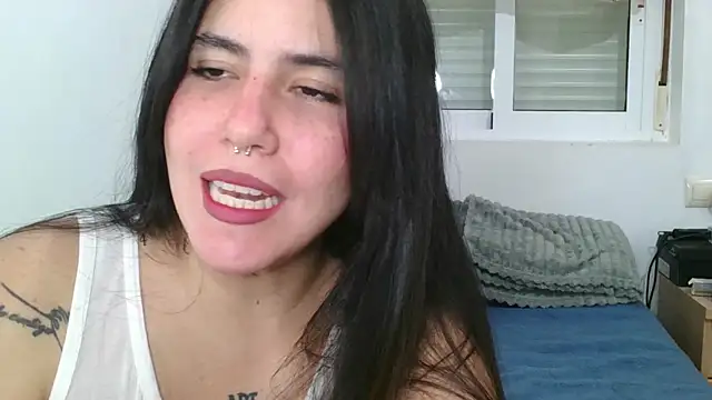 Snapshot of AbyCarson chatting on January 14, 5:45 pm AbyCarson online show from January 14, 5:45 pm