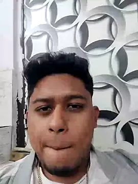 Snapshot of sailord chatting on January 9, 3:01 pm sailord online show from January 9, 3:01 pm