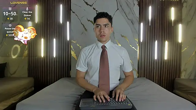 LiamNovak online show from November 29, 11:02 am