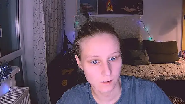 Snapshot of KatiKate chatting on January 11, 2:15 pm KatiKate online show from January 11, 2:15 pm
