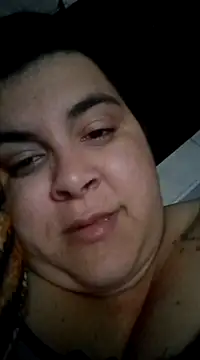 Snapshot of tatuadapaty chatting on December 8, 4:35 am tatuadapaty online show from December 8, 4:35 am