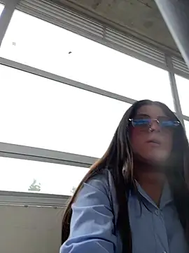 Snapshot of girl_anni chatting on February 15, 4:23 pm girl anni online show from February 15, 4:23 pm