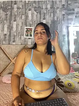Violetrousse online show from May 8, 6:57 pm