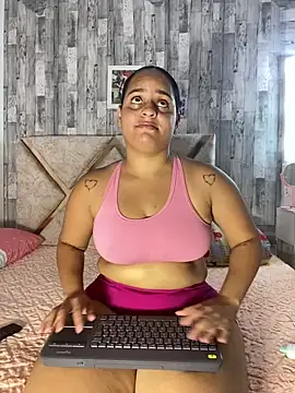 Violetrousse online show from May 13, 8:16 pm