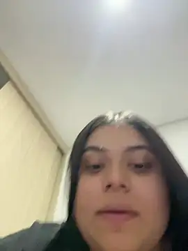 alissonfernandez  online show from January 9, 1:08 am
