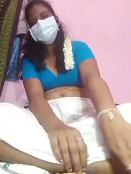 Snapshot of Villageammu18 chatting on January 17, 5:05 pm Villageammu18 online show from January 17, 5:05 pm