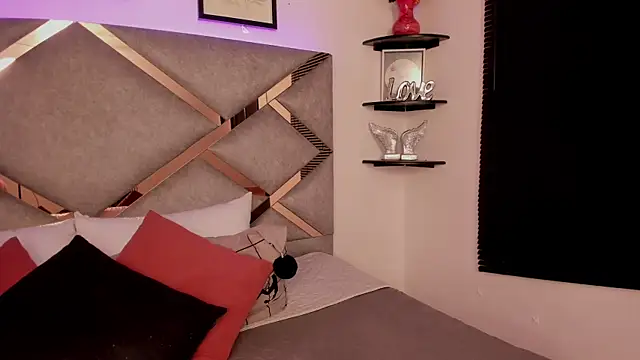 marian pinzon online show from January 25, 2:47 am