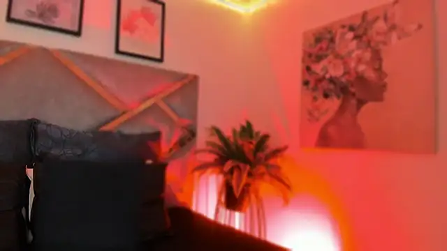 Snapshot of marian_pinzon chatting on March 14, 7:19 pm marian pinzon online show from March 14, 7:19 pm