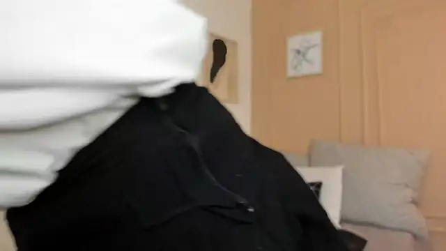 Snapshot of marian_pinzon chatting on March 25, 7:31 pm marian pinzon online show from March 25, 7:31 pm