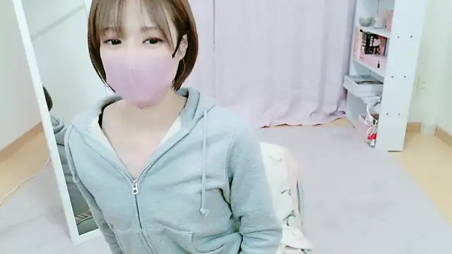 Snapshot of RYOKO_desu chatting on December 11, 10:14 am RYOKO desu online show from December 11, 10:14 am
