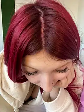 Alissa kiss online show from January 8, 1:31 pm