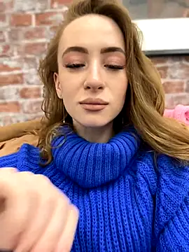  AngelMoon  online show from October 6, 3:59 am