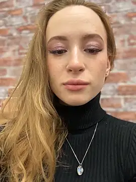  AngelMoon  online show from October 17, 3:42 am