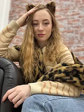  AngelMoon  online show from October 29, 3:42 am