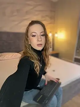  AngelMoon  online show from February 3, 6:22 am