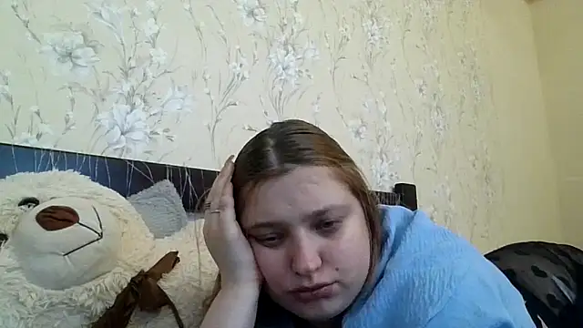 kila lo online show from April 2, 3:53 pm