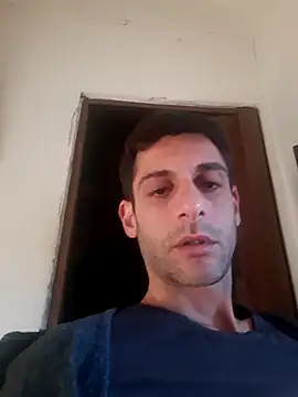 Snapshot of MrTamburine22 chatting on December 24, 2:54 pm MrTamburine22 online show from December 24, 2:54 pm
