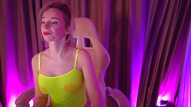 bubbling crush online show from February 22, 10:31 pm