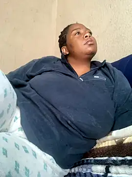 Snapshot of bustyboobs6 chatting on November 15, 8:44 am bustyboobs6 online show from November 15, 8:44 am